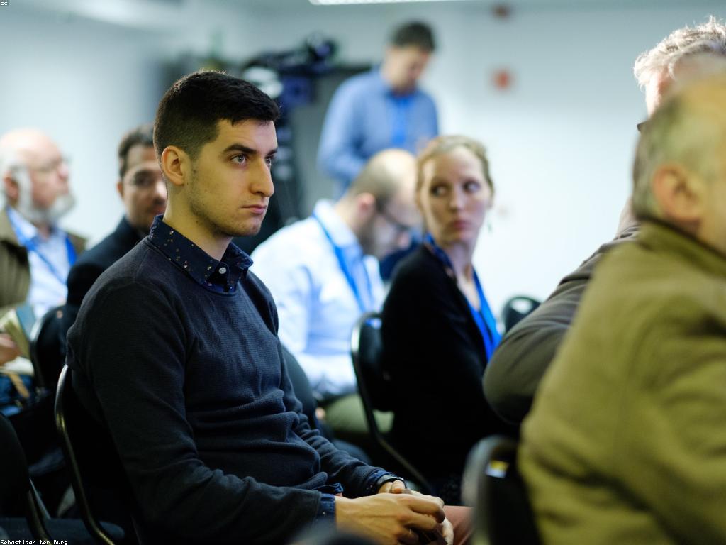 ការចែករំលែកបទពិសោធន៍ក្នុងសហគមន៍