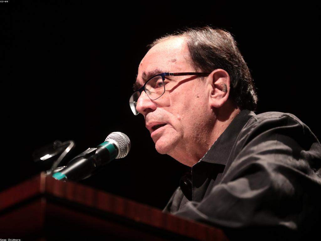 ចែករំលែកបទពិសោធន៍ក្នុងការសរសេរច្នៃប្រឌិត